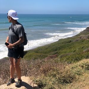 Meet your Posher, Lina